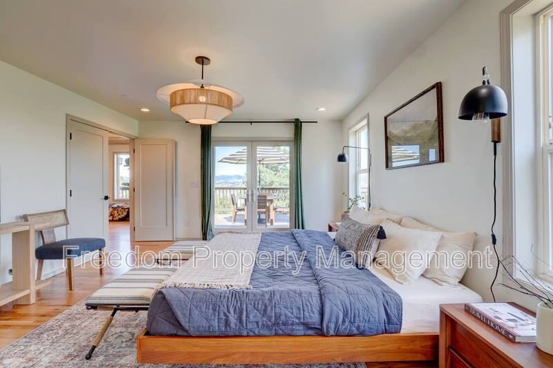 15 Elk Run Rd - Photo 3 of 5