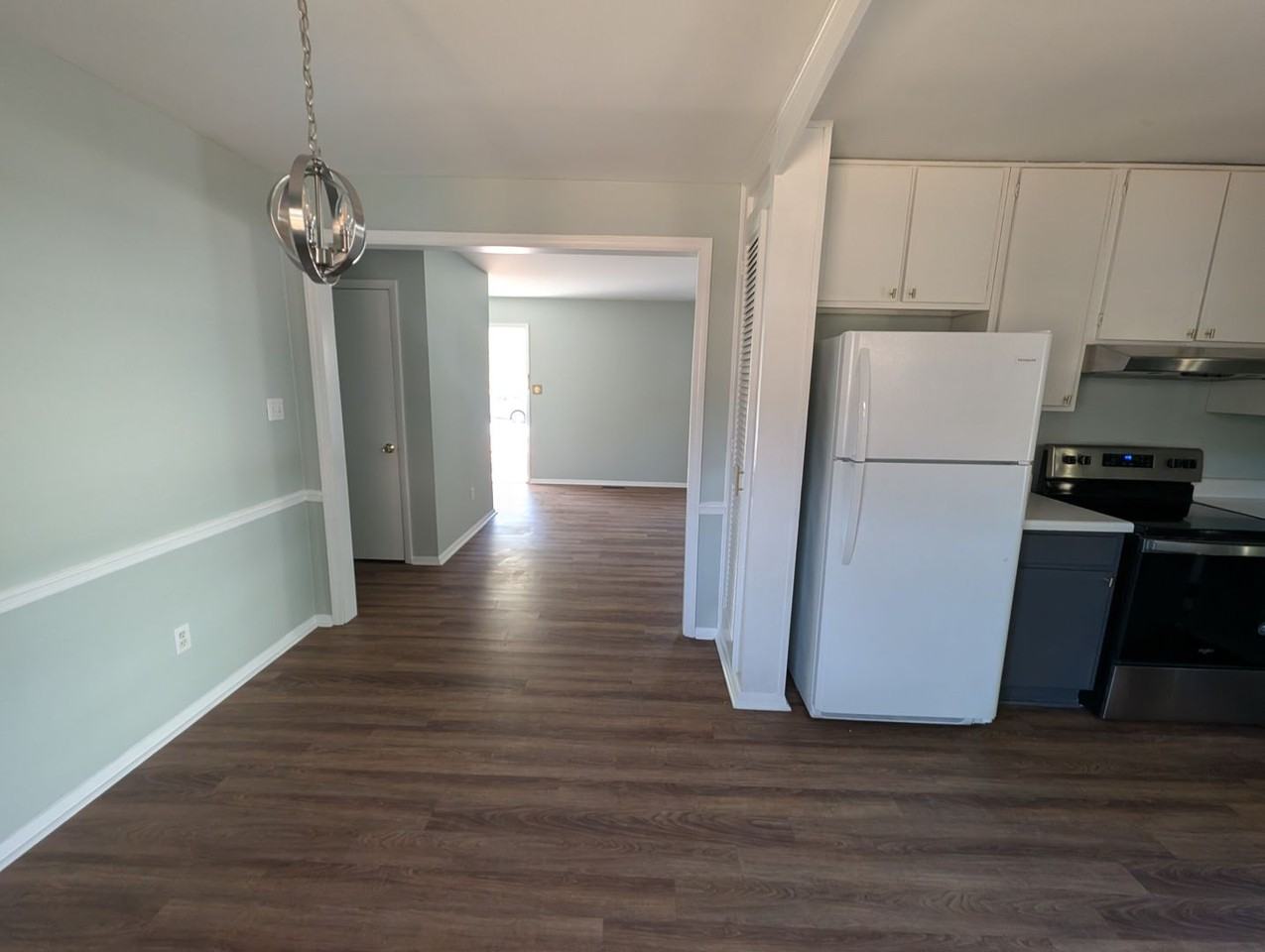 1208 Somerset Rd - Photo 4 of 14