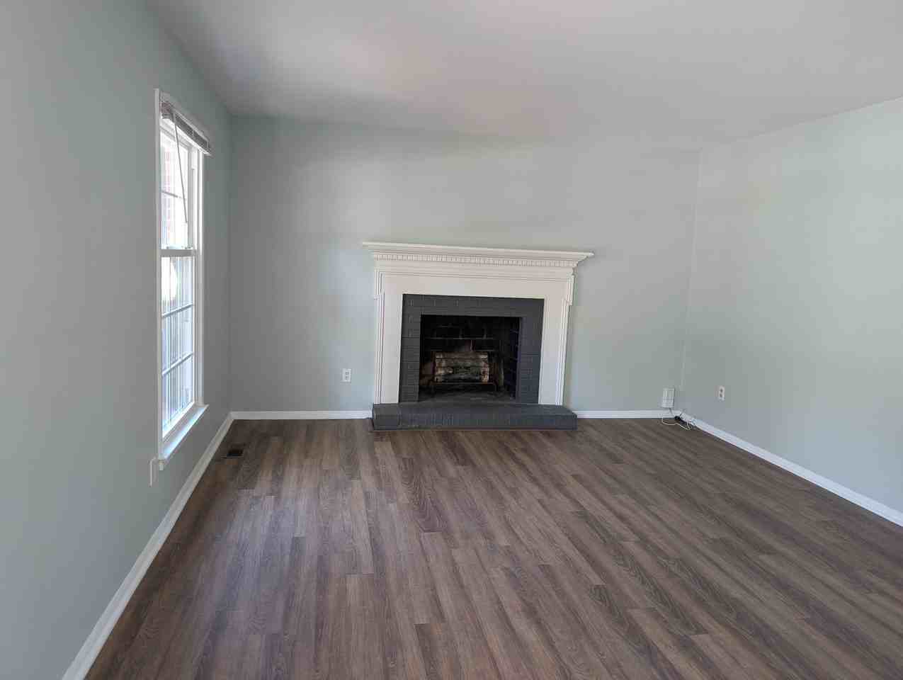 1208 Somerset Rd - Photo 7 of 14