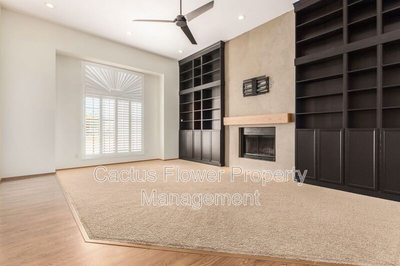 13204 S 38th Pl - Photo 2 of 41