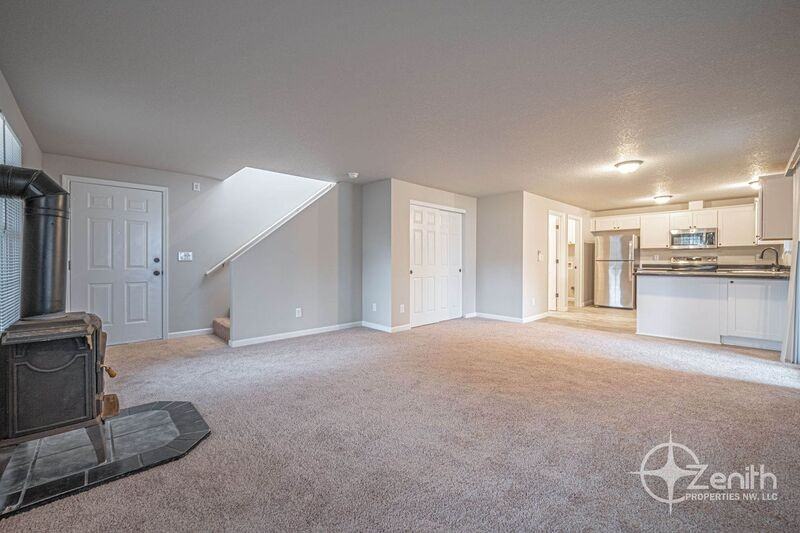 4711 Ne 155th Ave - Photo 6 of 34