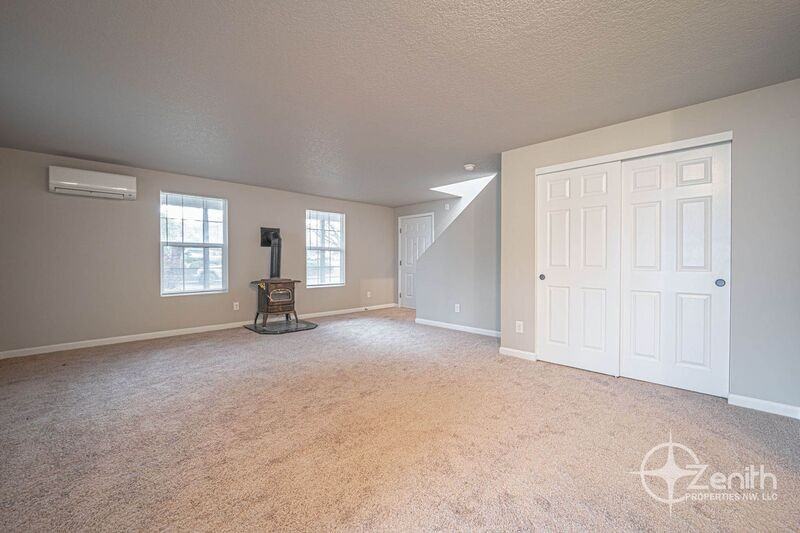 4711 Ne 155th Ave - Photo 7 of 30