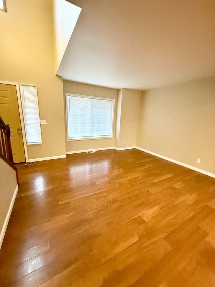 8650 Payne Ln Nw - Photo 4 of 24