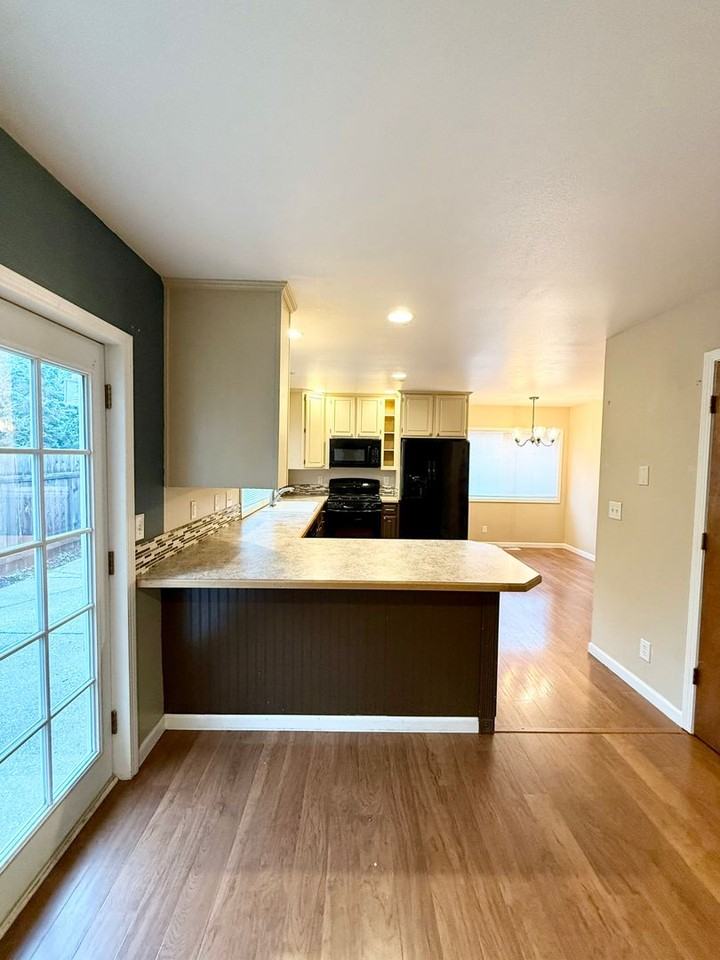 8650 Payne Ln Nw - Photo 6 of 24