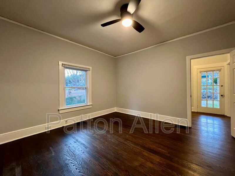 88 Montana Ave - Photo 5 of 28