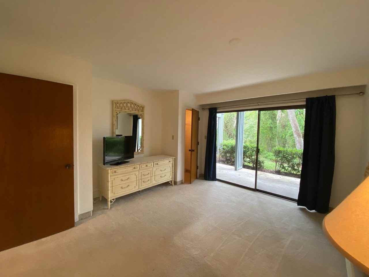 931 Tennis Way - Photo 4 of 20