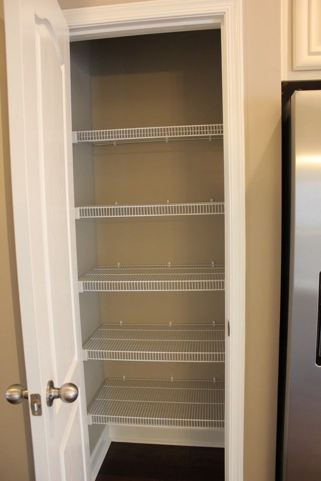 111 Cedar Point Ln - Photo 7 of 23