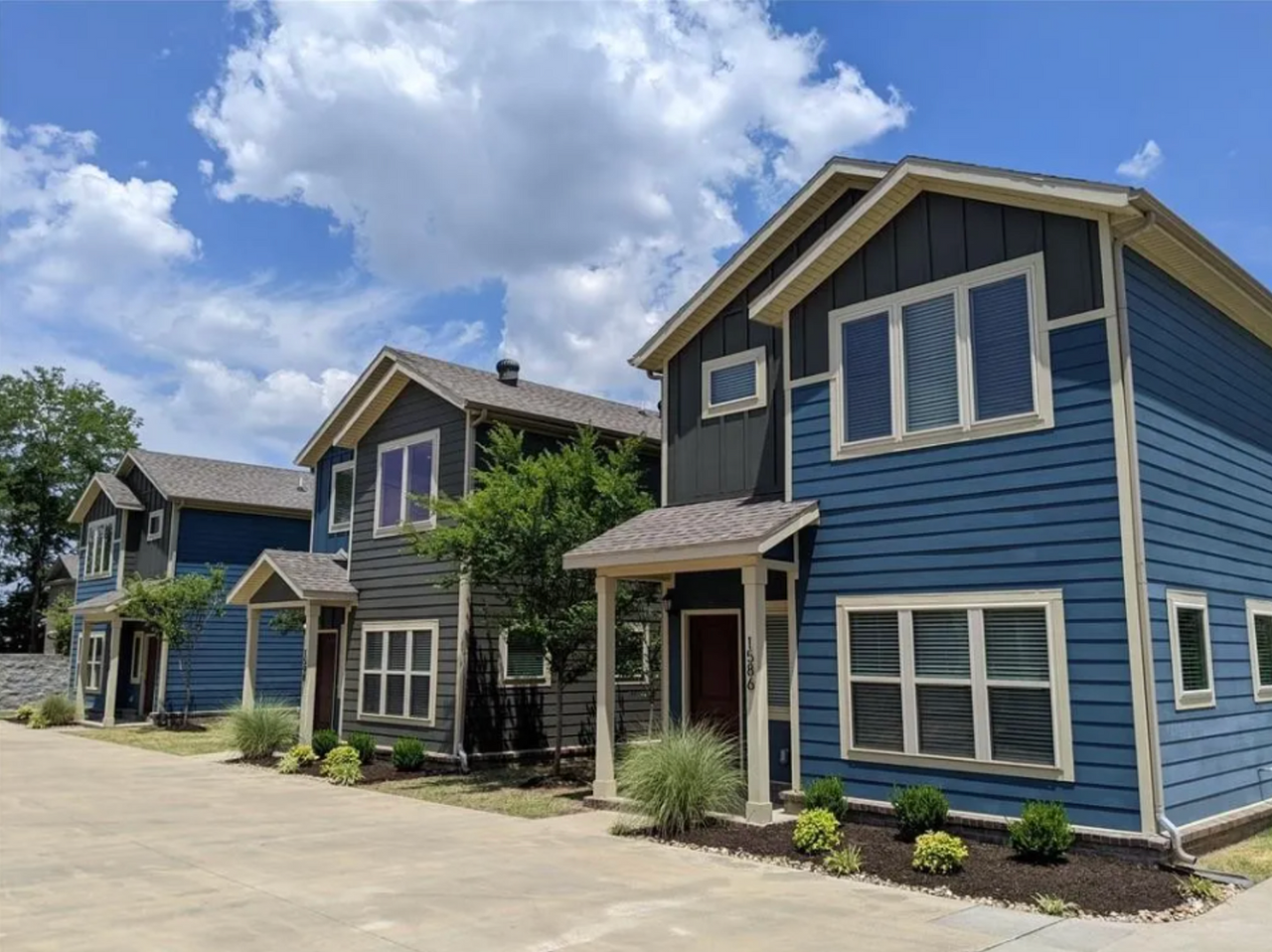 1586 1586 N. Wish Lane - 1586 N Wish Lane - Photo 2 of 25