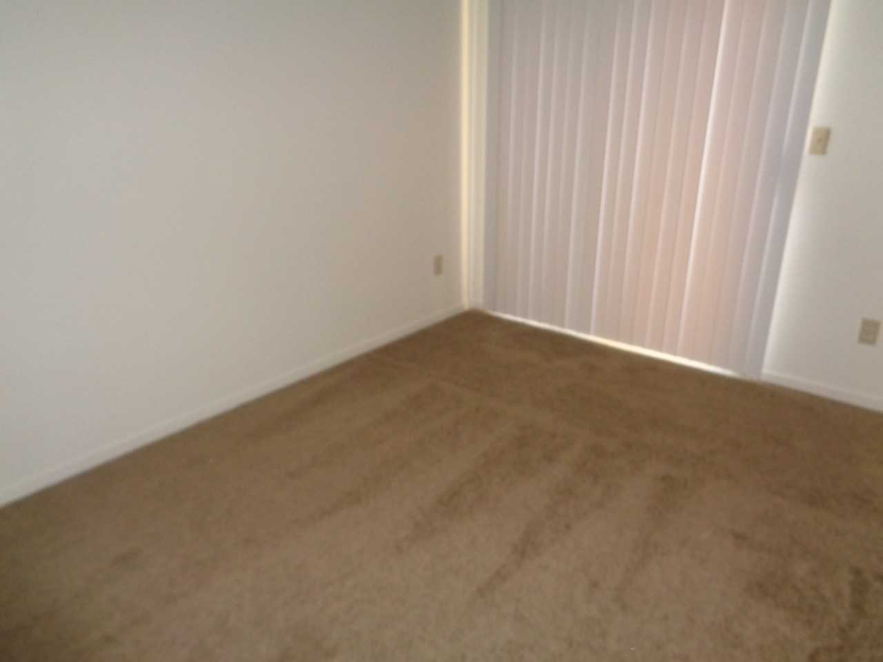 1801 Marshall Rd #1002 - Photo 4 of 4
