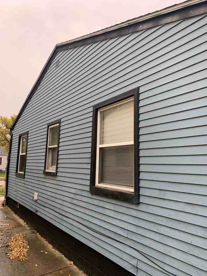 11267 Jackson Ave - Photo 2 of 17