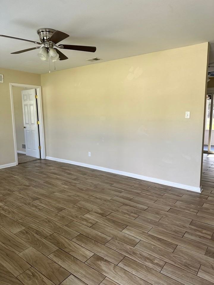 11 Elm St - Photo 2 of 16