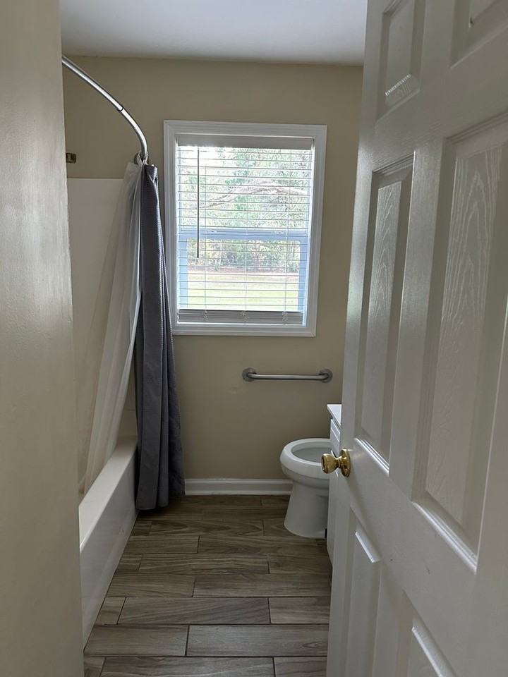 11 Elm St - Photo 6 of 23