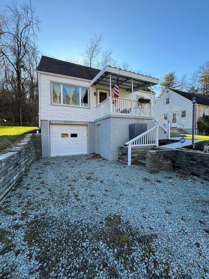 2930 Sebolt Rd - Photo 2 of 19