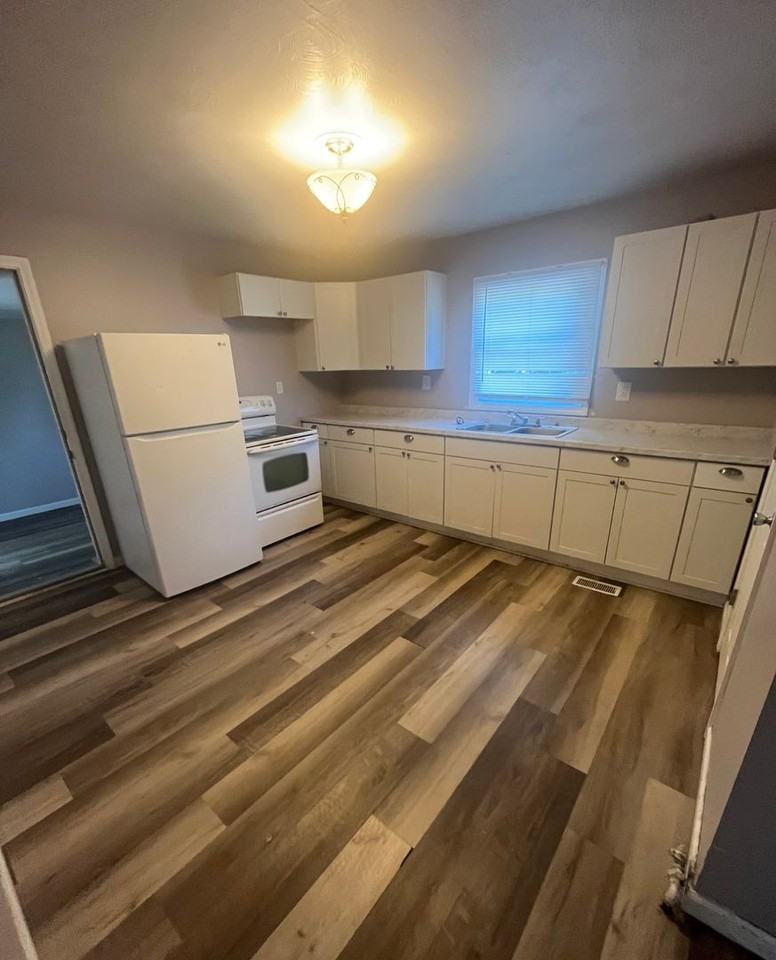 205 Bethel Dr - Photo 4 of 9