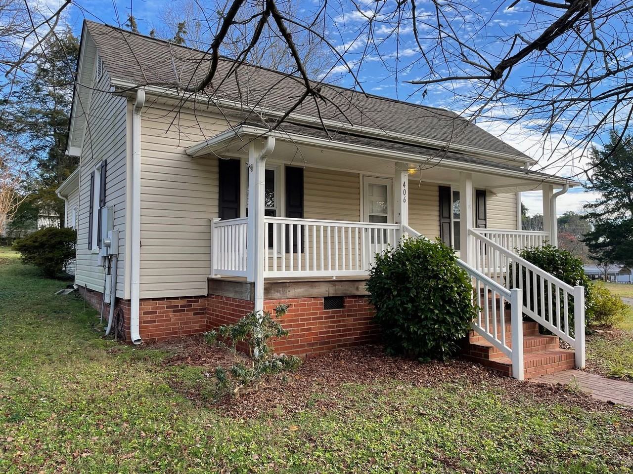 406 High Point St - Photo 2 of 17