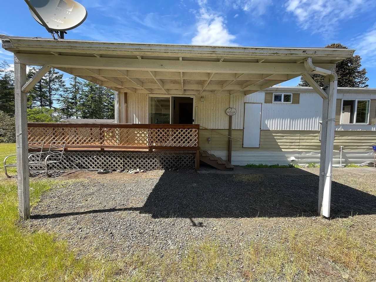 7 Davis Rd - Photo 2 of 10