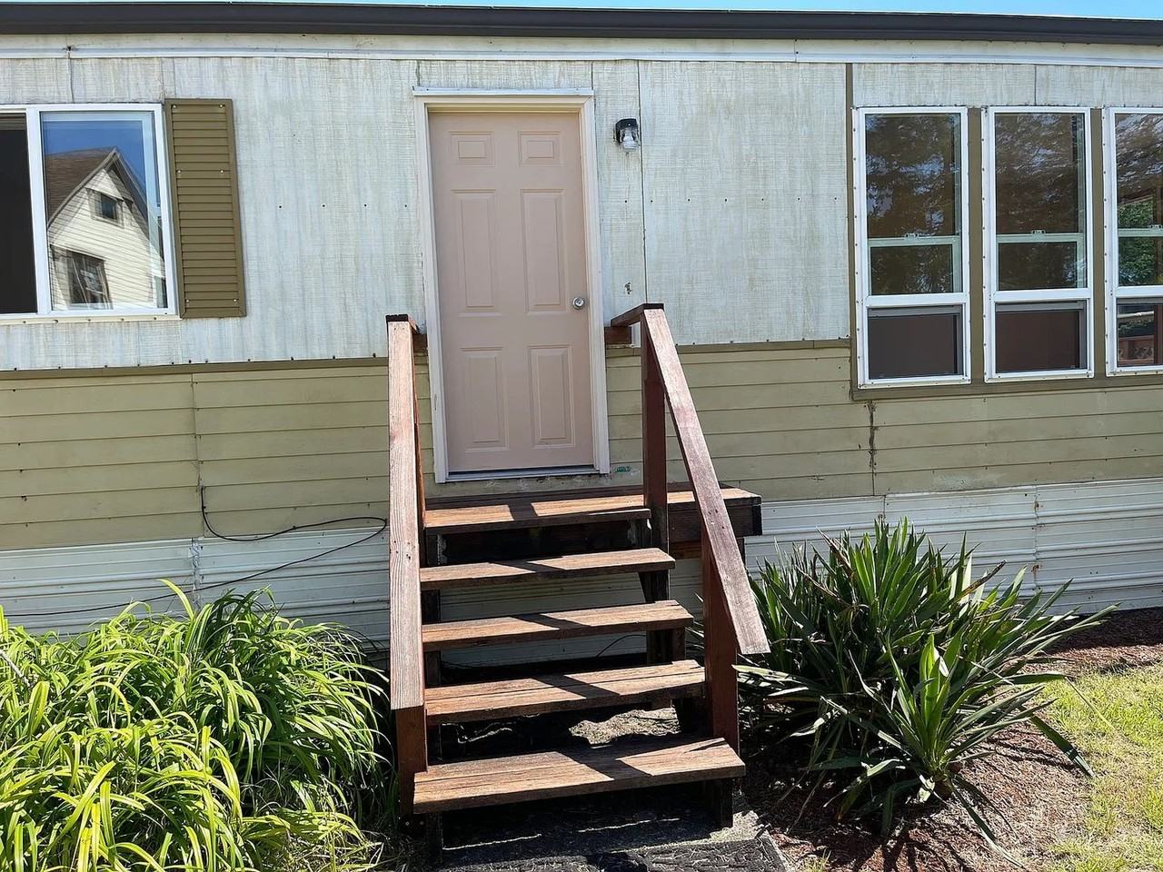 7 Davis Rd - Photo 3 of 10