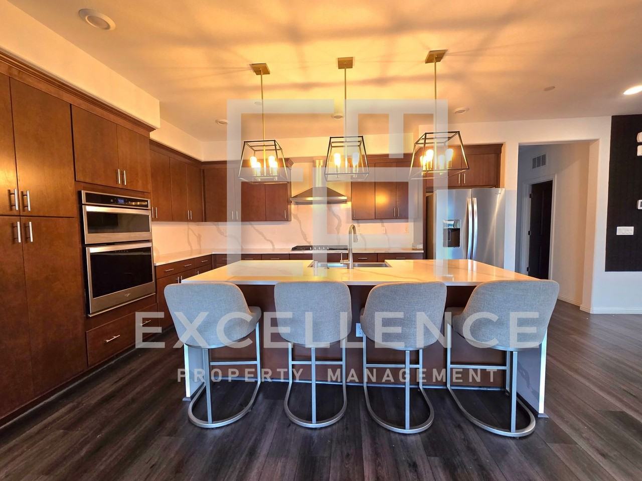 6832 Quantum Ct - Photo 3 of 19