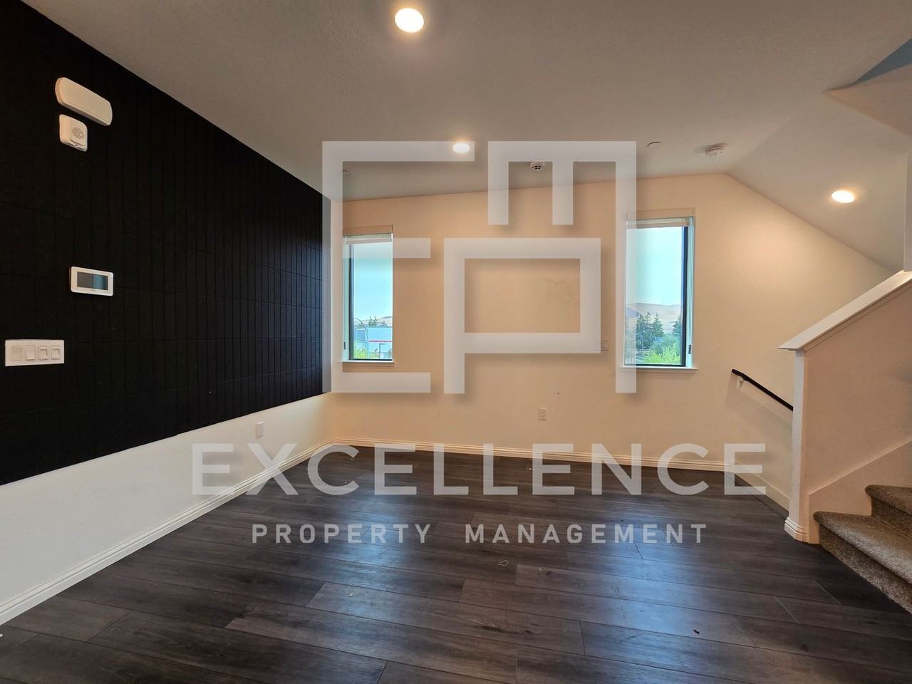 6832 Quantum Ct - Photo 7 of 19