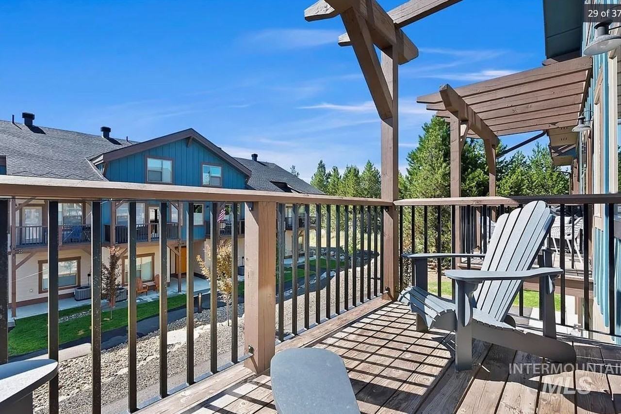 304 Broken Sage St - Photo 3 of 33