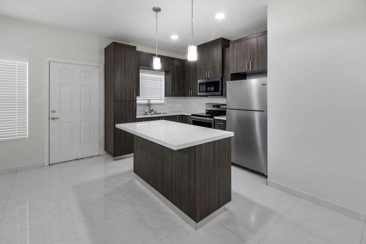 1413 North Inspiration Boulevard - Photo 2 of 50