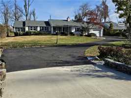 featured image of 938 Limekiln Pike