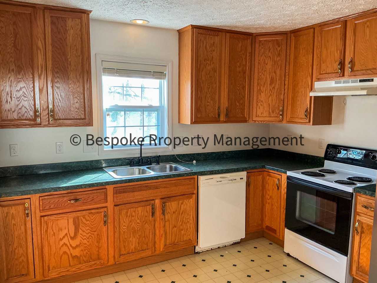 115 Woodmont Way - Photo 5 of 25