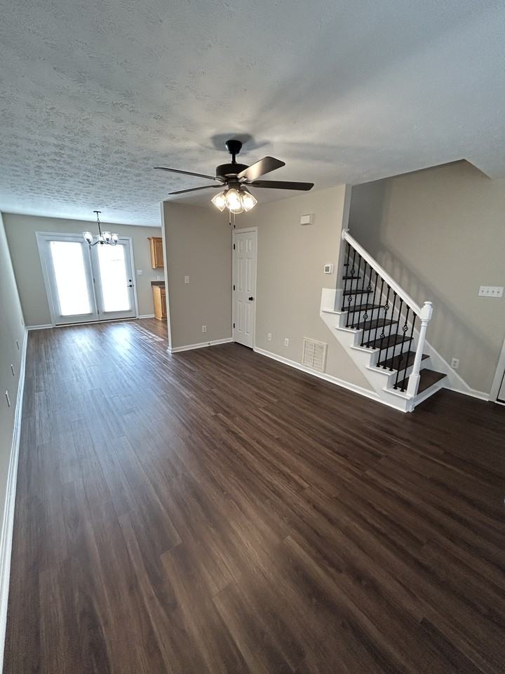 307 Devonshire Dr #1 - Photo 2 of 19
