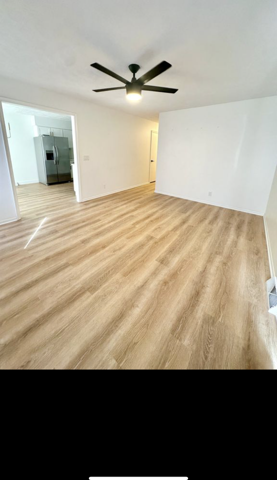 3605 N 92nd Cir #NA - Photo 3 of 14