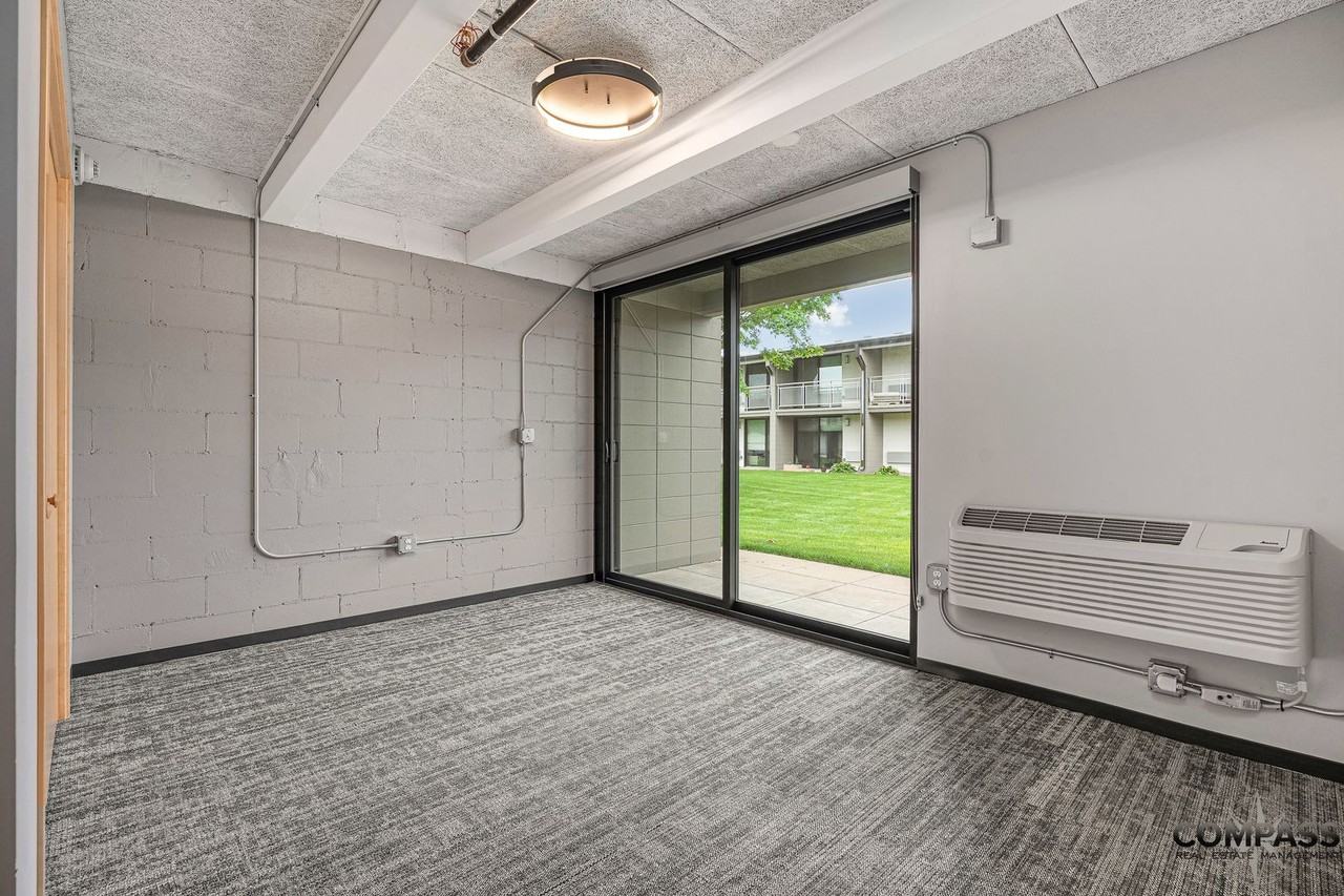 The Howard Apartments - Photo 5 of 16