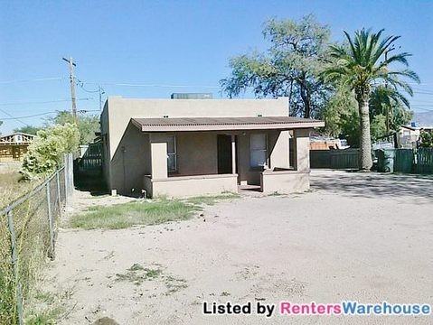 228 W 29th St - Photo 2 of 13