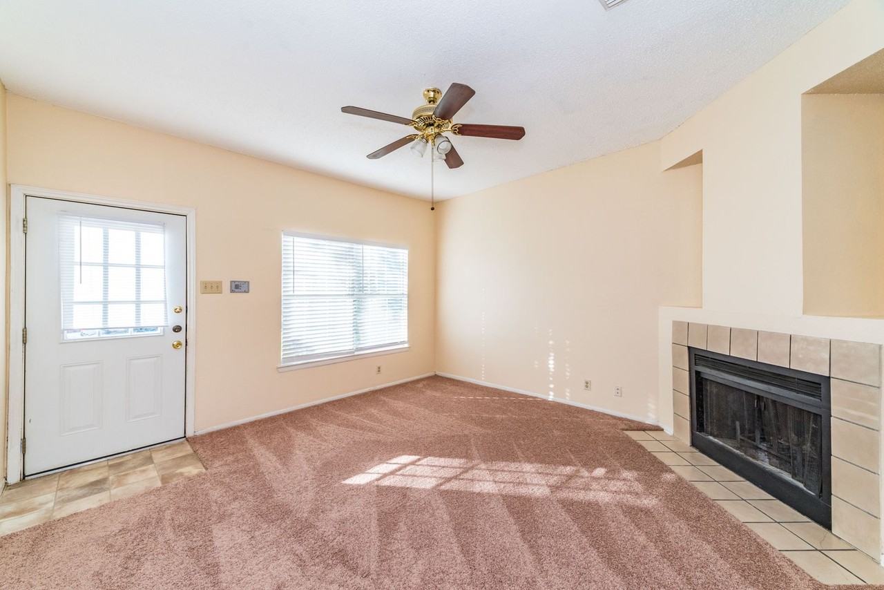 12229 Magnolia Blossom - Photo 6 of 27