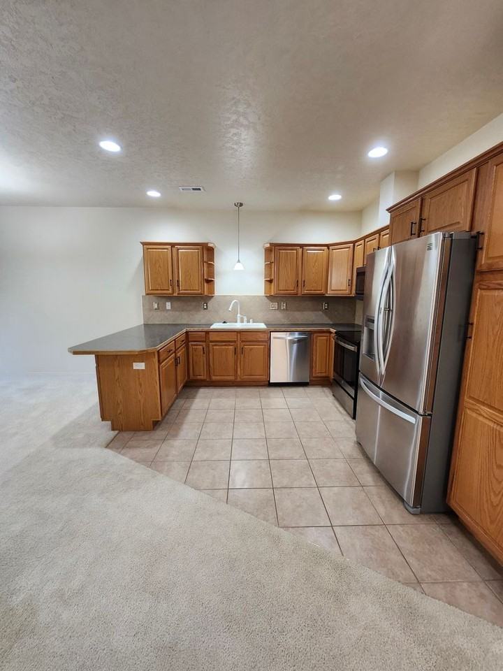 9607 Mia Ln - Photo 4 of 20