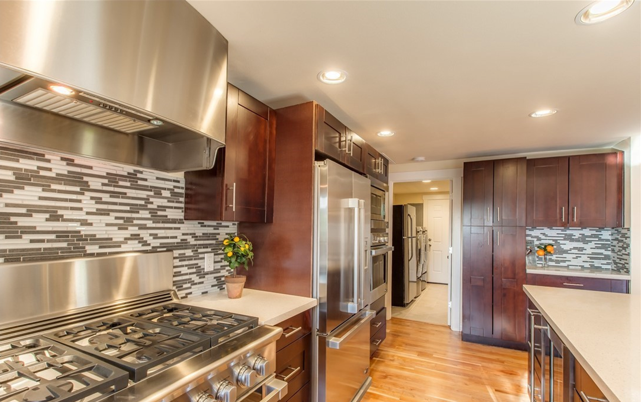 102 6th St S - Photo 4 of 20