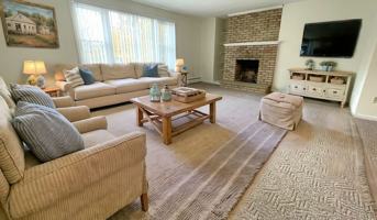 featured image of 82 Pierce Ave