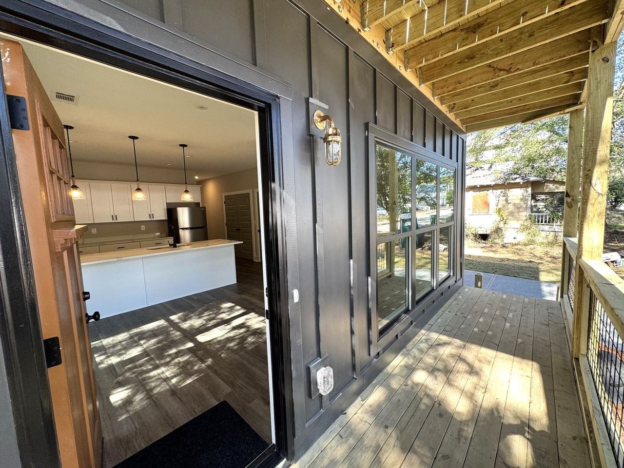 186 Wilkerson St - Photo 3 of 29