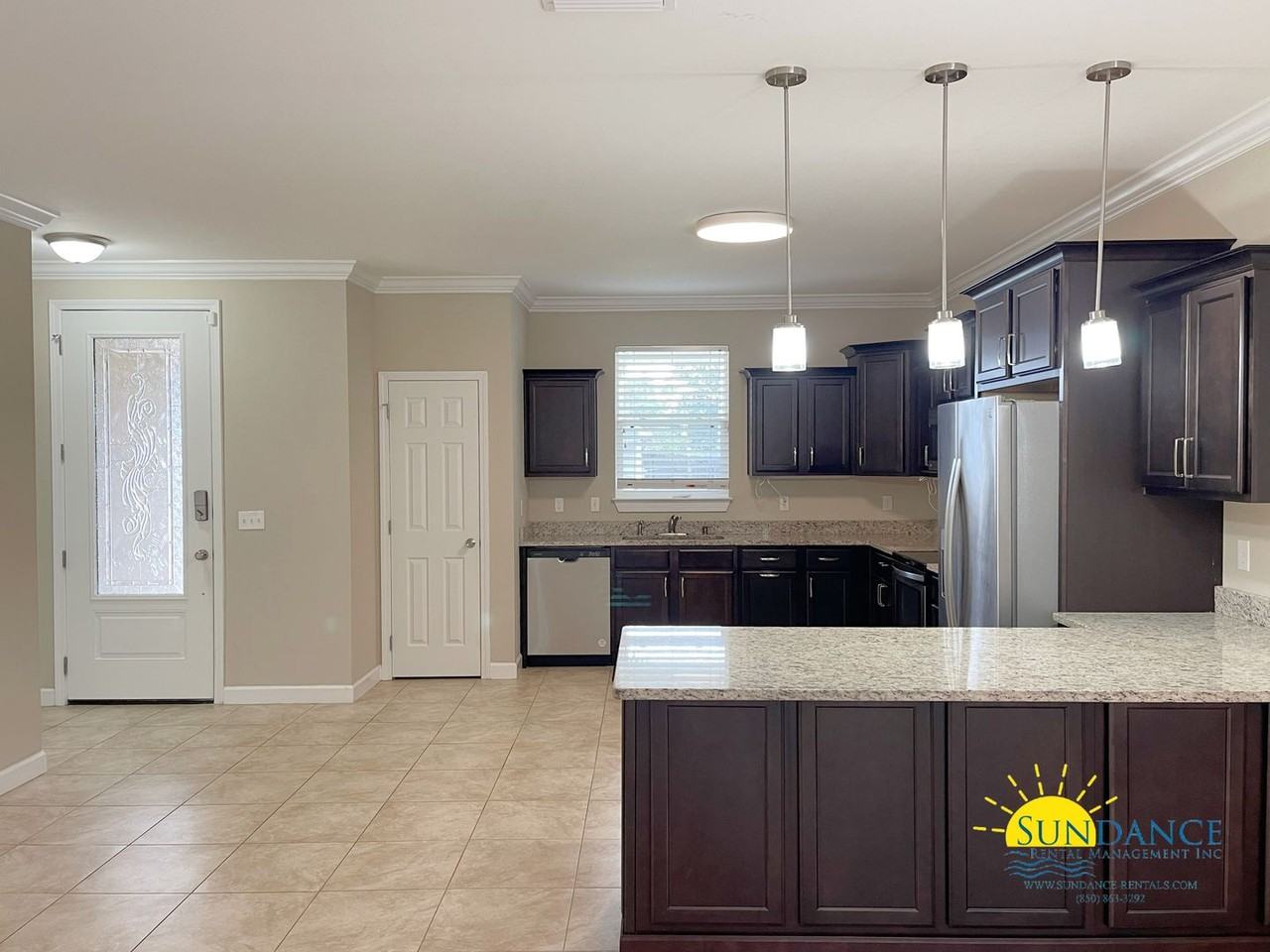 478 Sara Ave - Photo 7 of 22