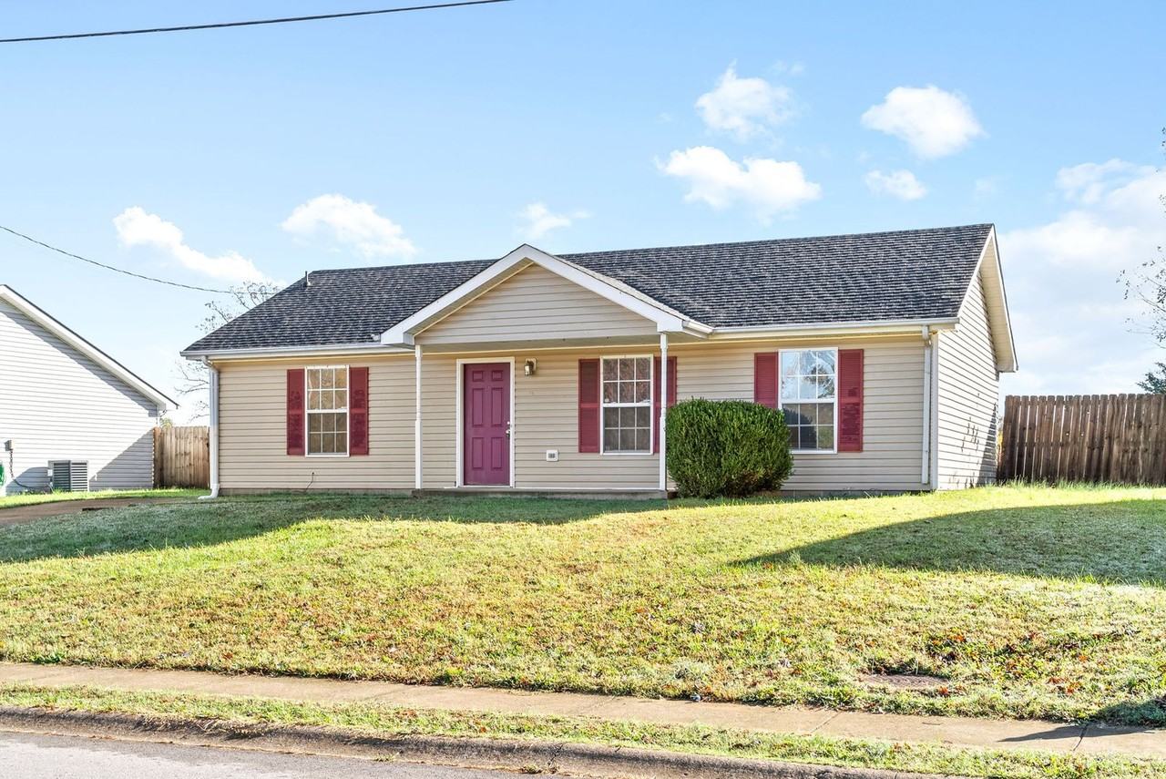 457 Caney Ln - Photo 3 of 25