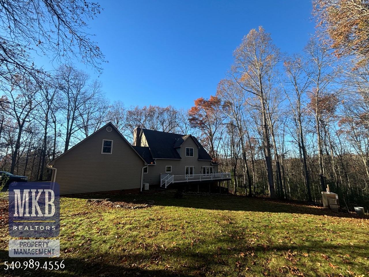 578 Kyles Mill Rd - Photo 2 of 50