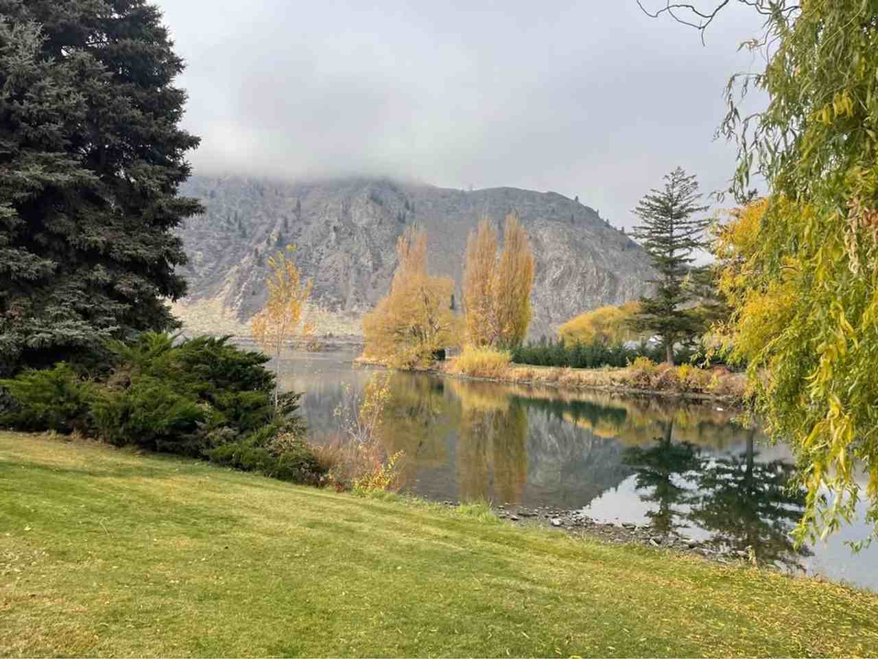 2A Playland Ct - Photo 3 of 21