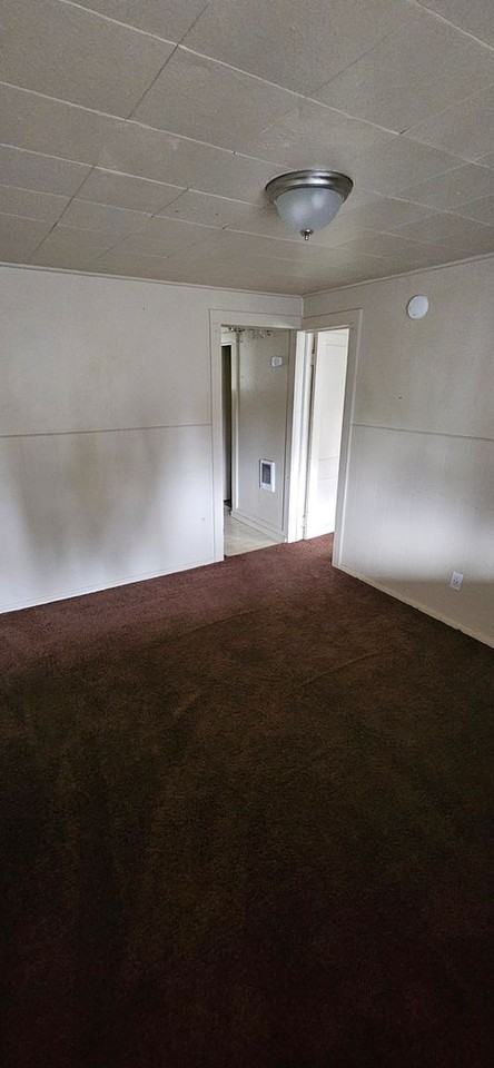 Cute little Studio located just off of HWY 58 - Photo 6 of 19