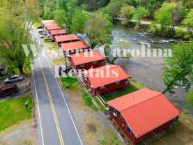 Carol's Cabins - Photo 1 of 1