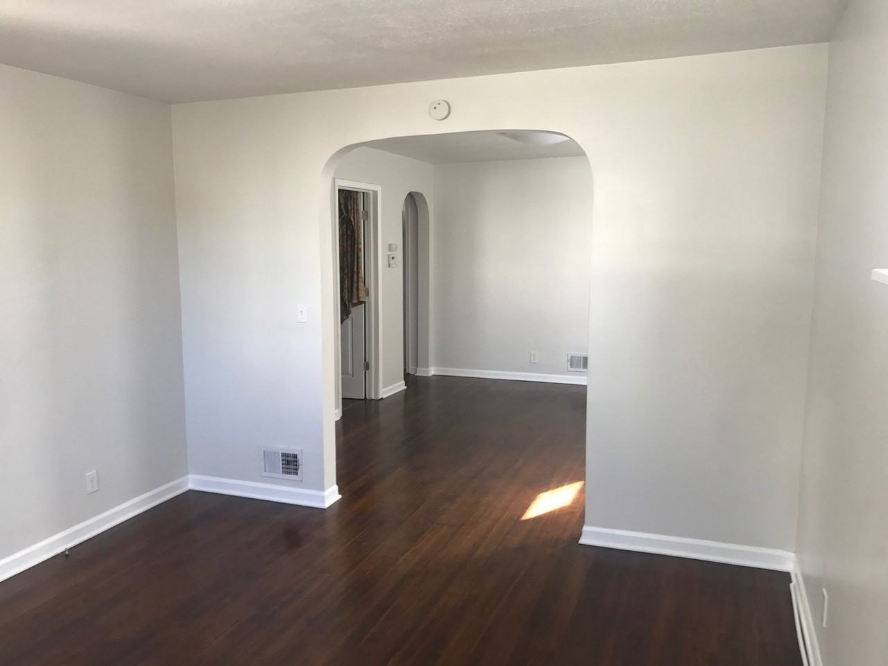 2709 Howard Street - Photo 2 of 11