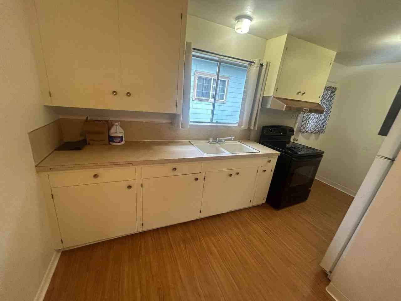 2051 Eberlein Ave - Photo 3 of 8