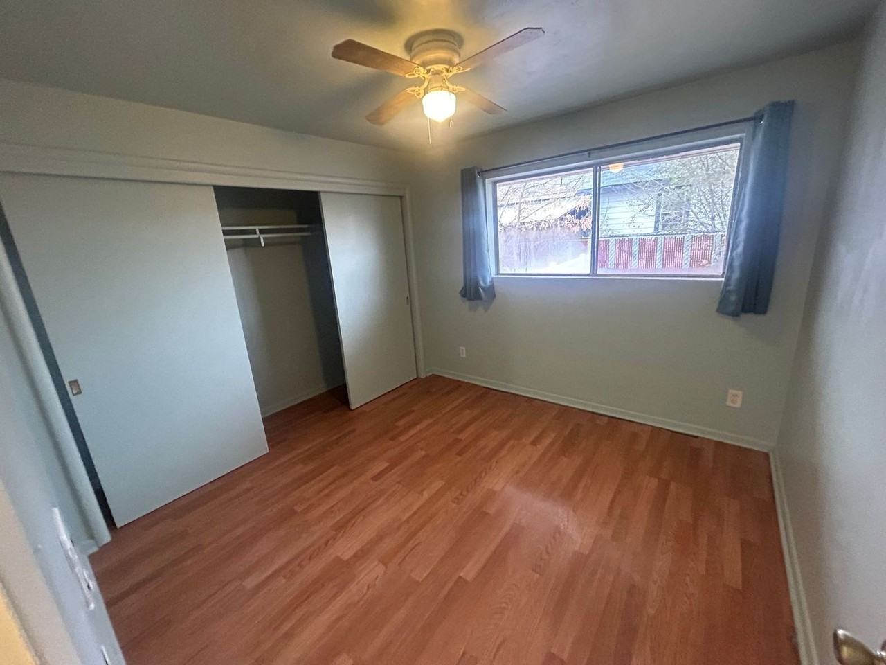 2051 Eberlein Ave - Photo 4 of 8