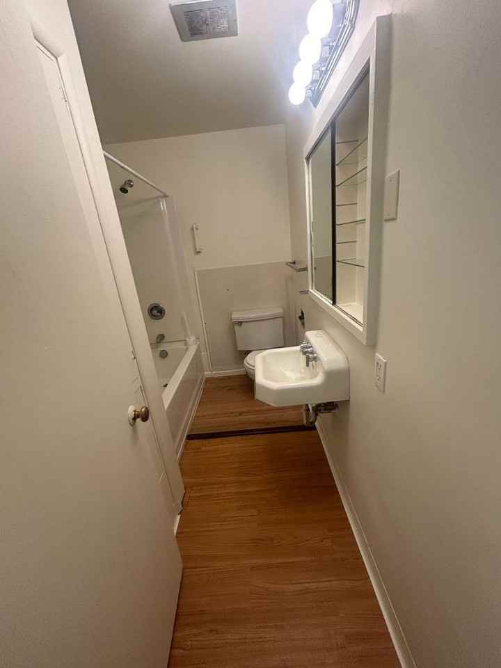2051 Eberlein Ave - Photo 5 of 8