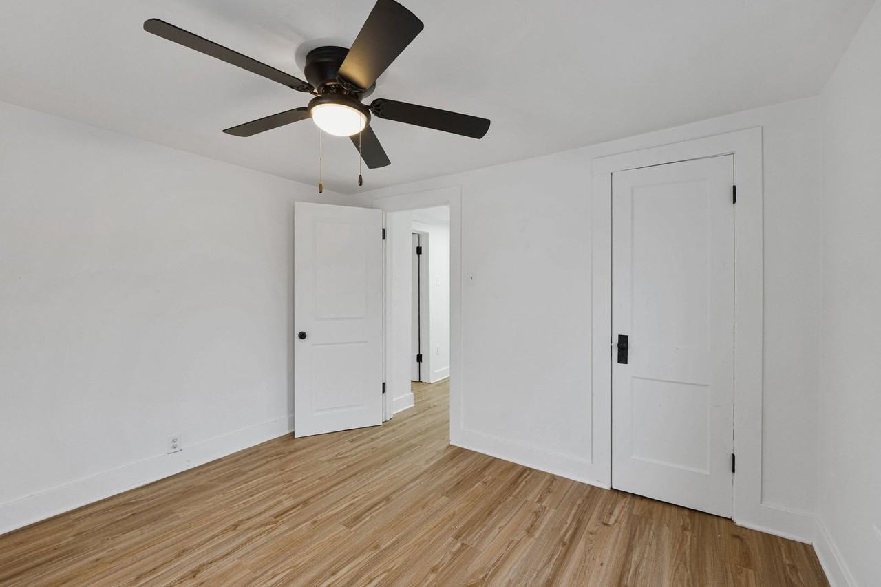 1821 Spring St - Photo 3 of 30