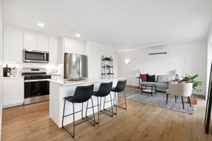 featured image of 218 Washington Ave