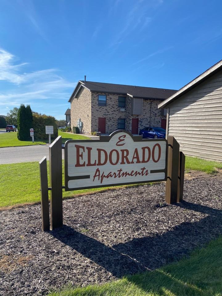 1835 Eldorado Drive - Photo 2 of 5