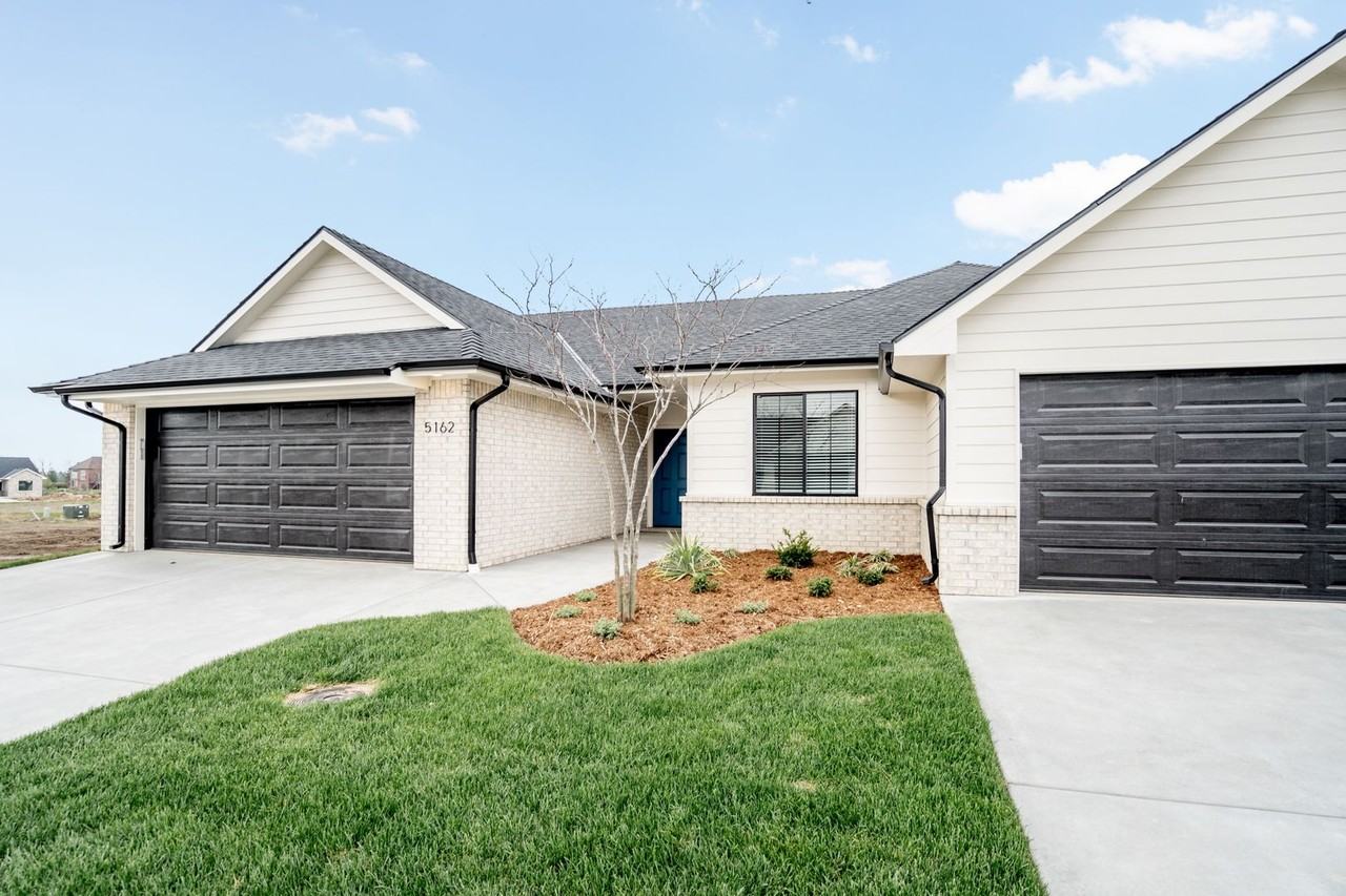 5153 N Villa Pl - Photo 2 of 23